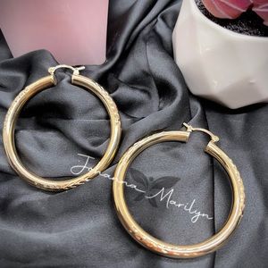 18k Gold Filled Diamond Cut Hoop Earrings 2” ✨ Also available in 1.25” & 1.5”